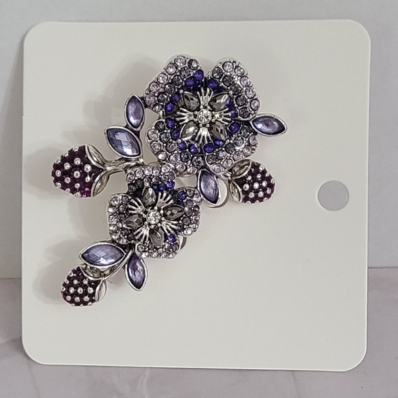 NAPIER Silver Tone Purple Lavender Rhinestone Flower w/Strawberries Brooch Pin - Picture 1 of 13